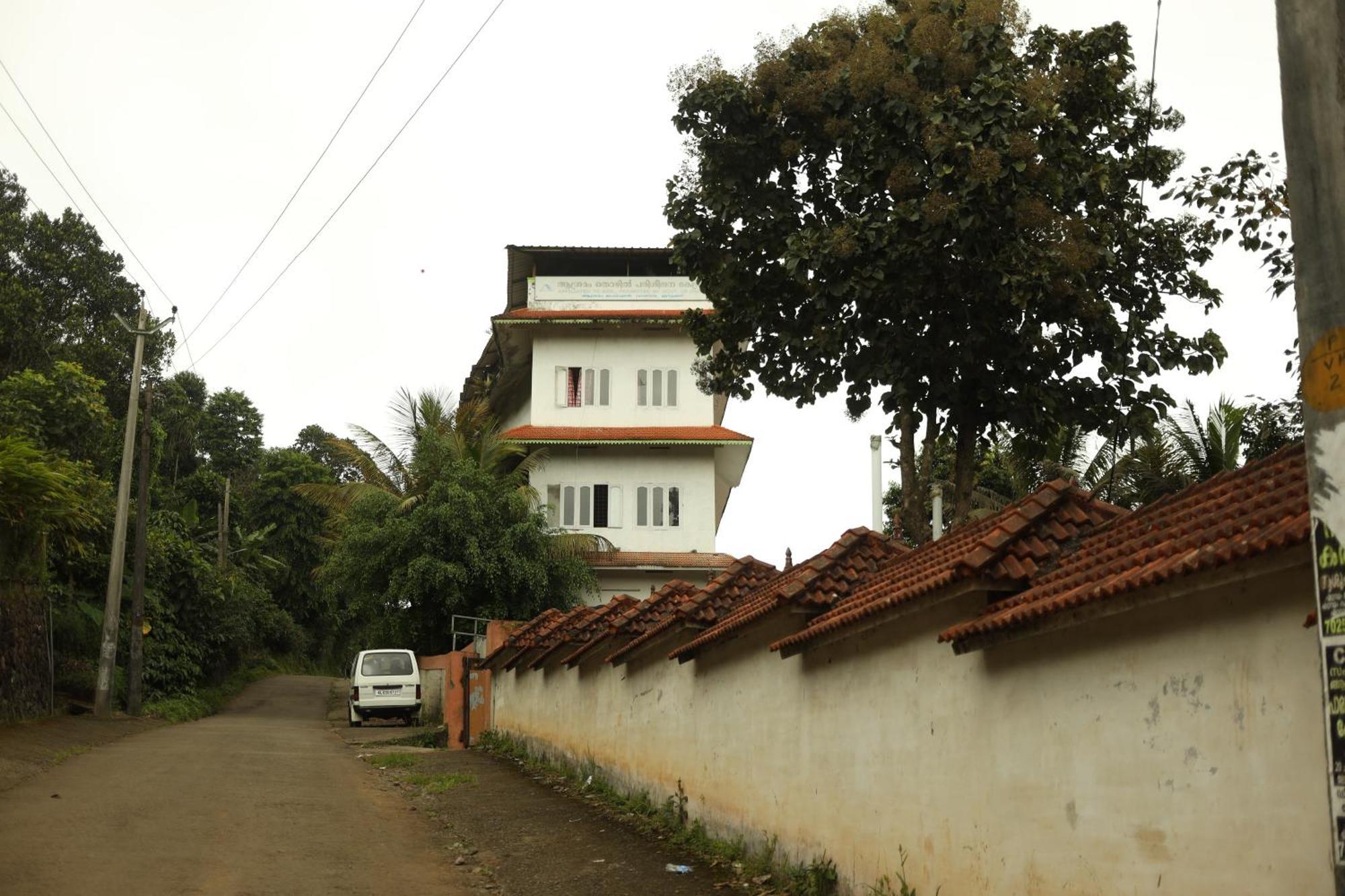 Ashramam Health Resort Kattappana ภายนอก รูปภาพ