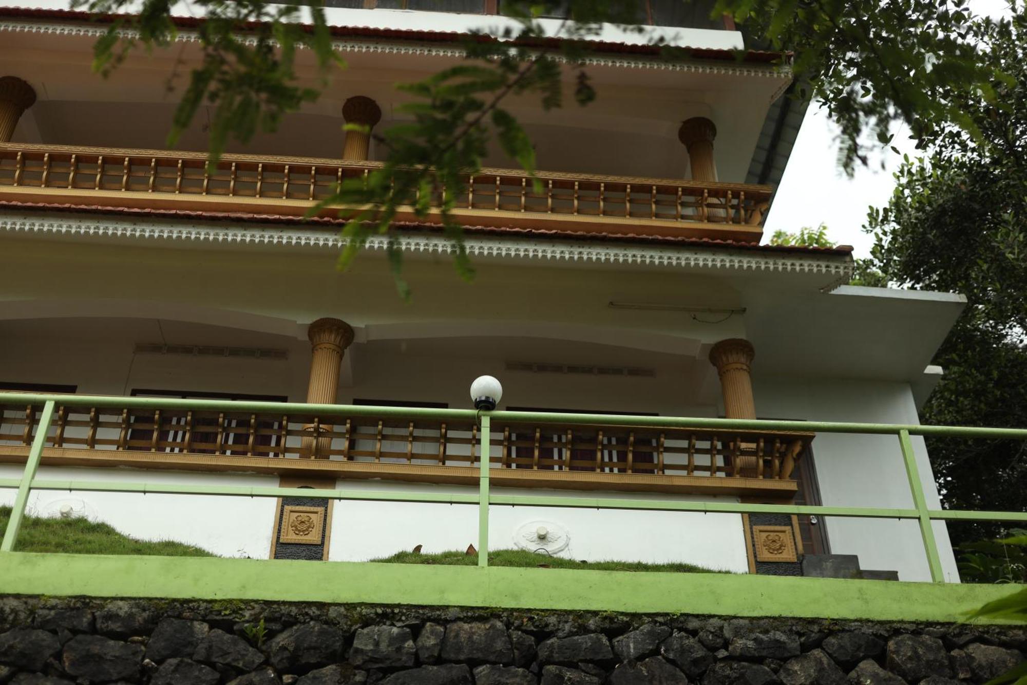 Ashramam Health Resort Kattappana ภายนอก รูปภาพ